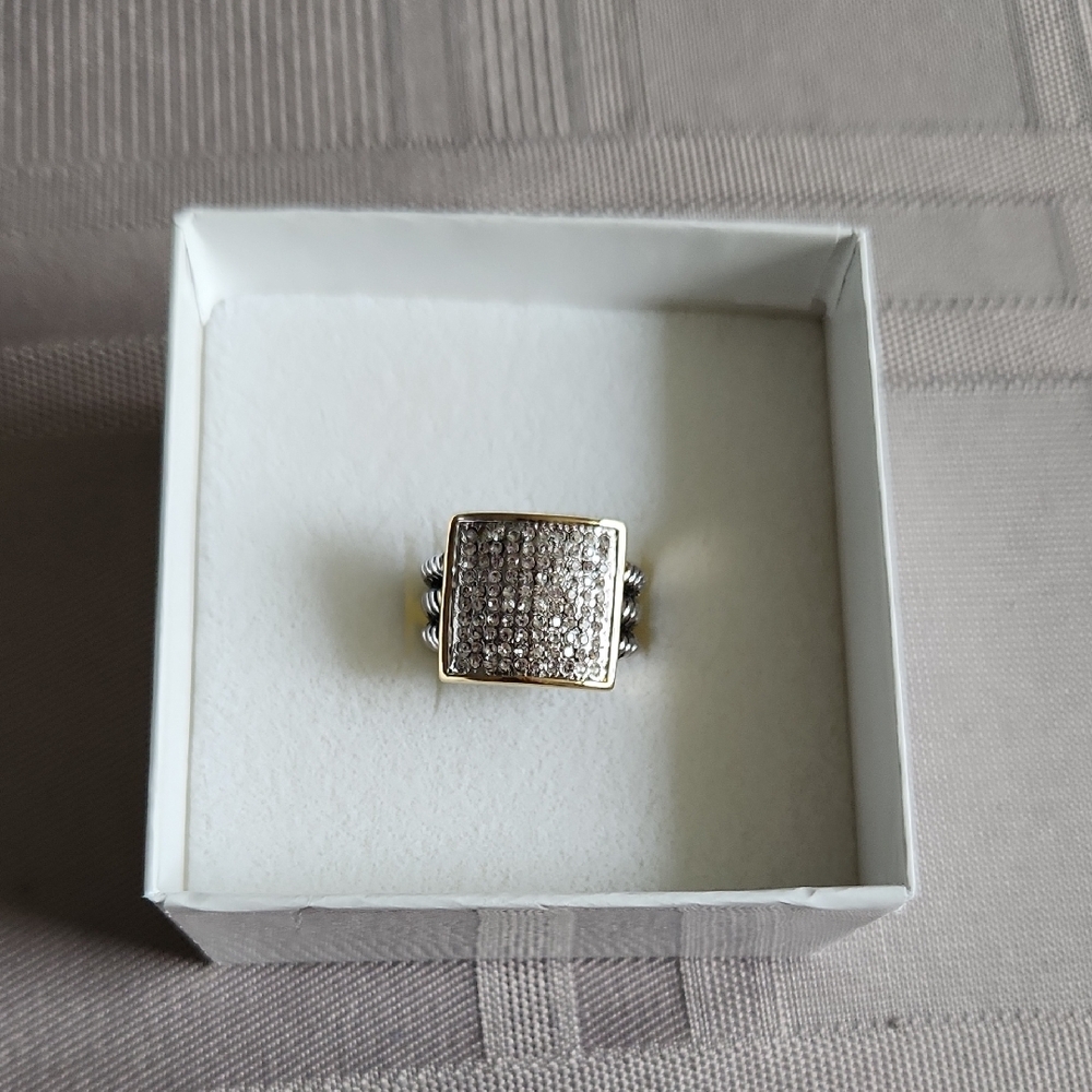 Premier Designs "Smash Hut" Elegant Silver Ring with Crystal Accents